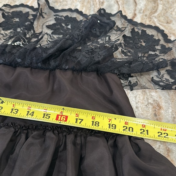 Vintage Plus Size Skirt - Picture 5 of 7